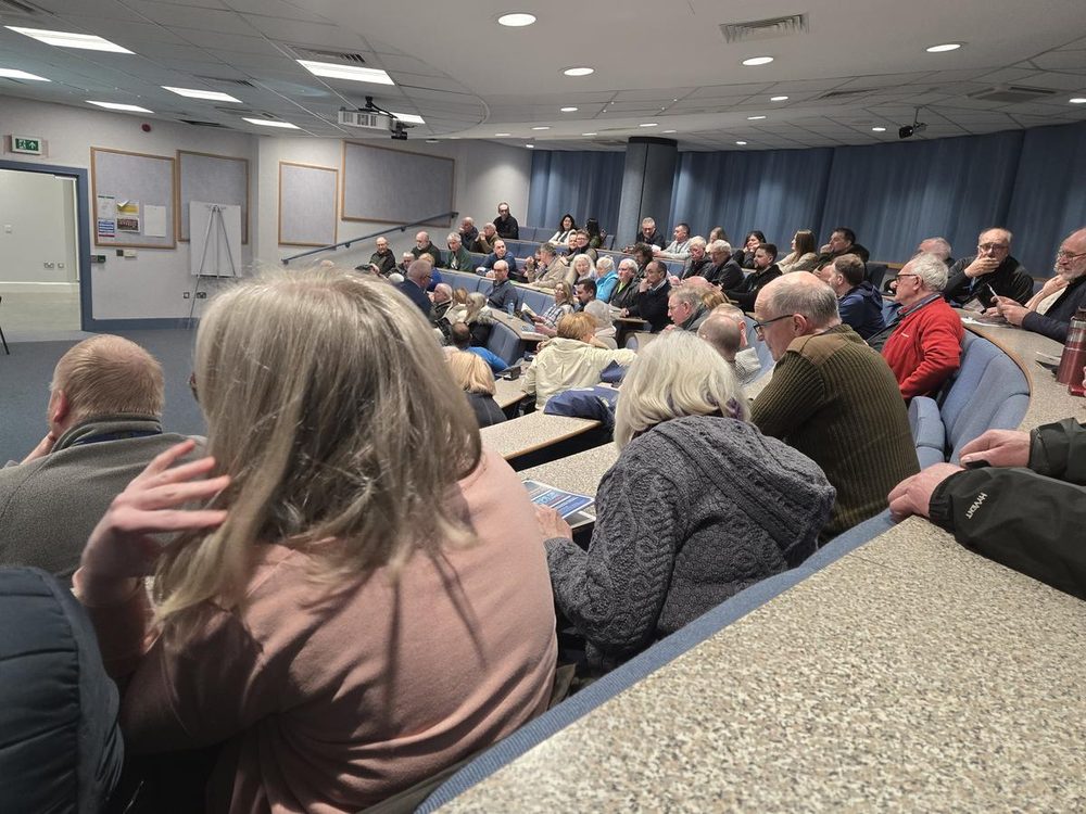 blog_01_packed_lecture_hall Why Our Bees Have Been Here Longer Than Basically Everything (And Why That Made Mum Cry a Bit)